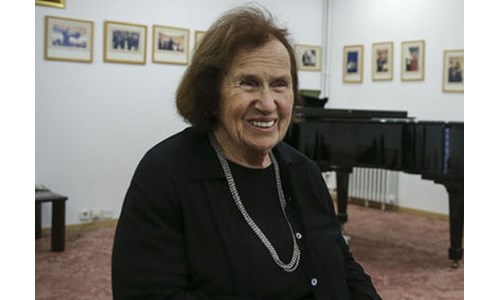 AYŞEGÜL SARICA YAŞAMINI YİTİRDİ